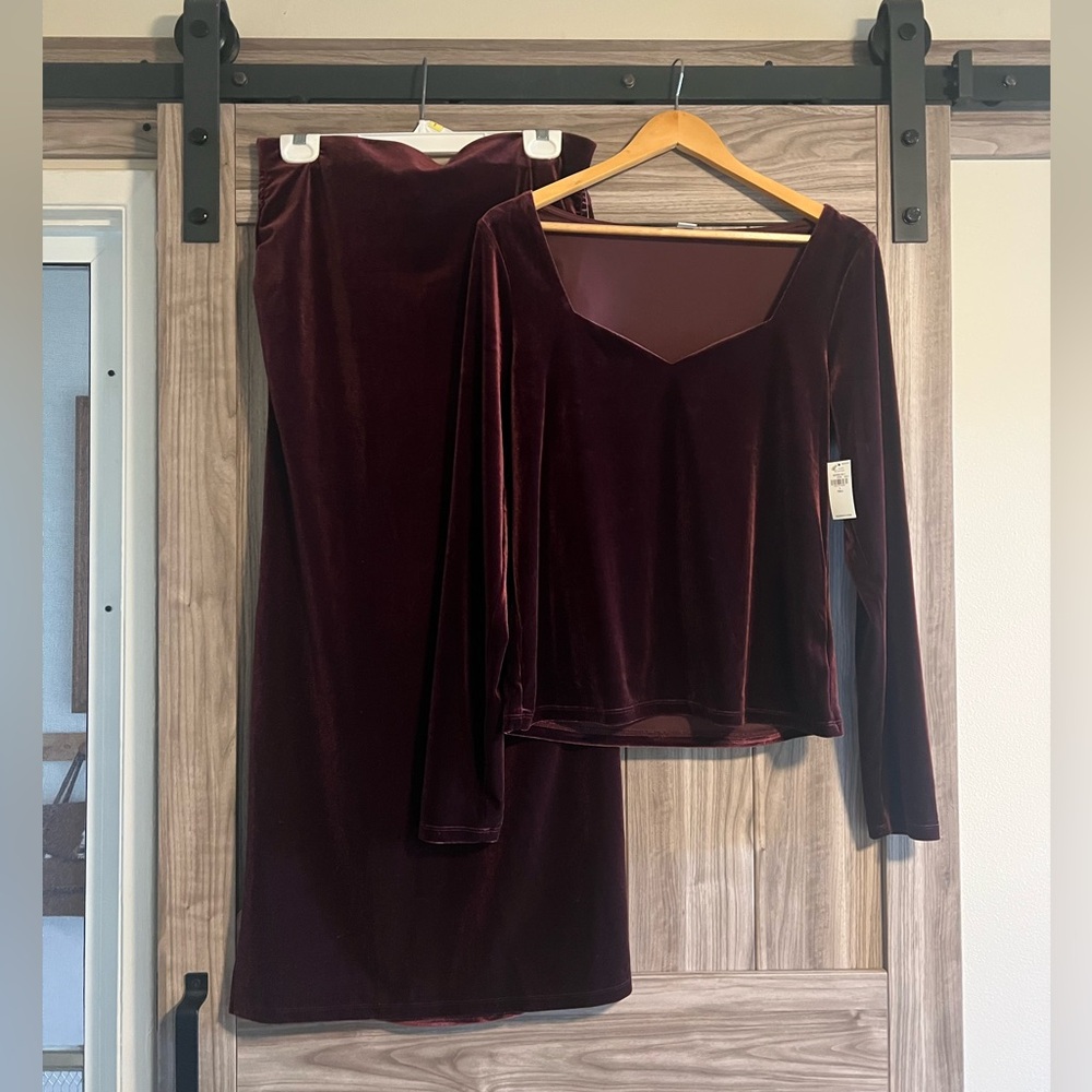 Velvet Skirt Set